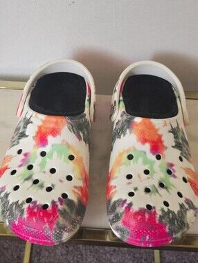 Crocs Multicolored Unisex Clogs .  M6 W8